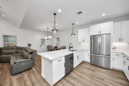 New construction Single-Family house 12015 Rockview Dr, Conroe, TX 77306 - image 5