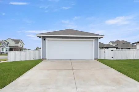 New construction Single-Family house 700 Running Creek Dr, Kyle, TX 78640 plan 1589 Casetta - 2022 - image