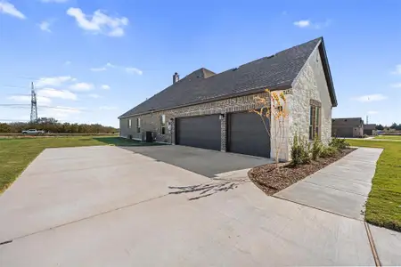 New construction Single-Family house 90 Roosevelt Ln, Valley View, TX 76272 plan Verbena V2 SE - image