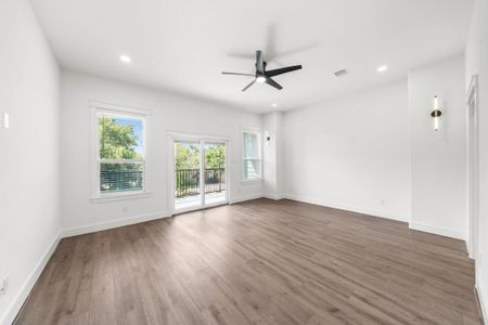 New construction Single-Family house 419 E 32Nd St, Houston, TX 77018 - image 11