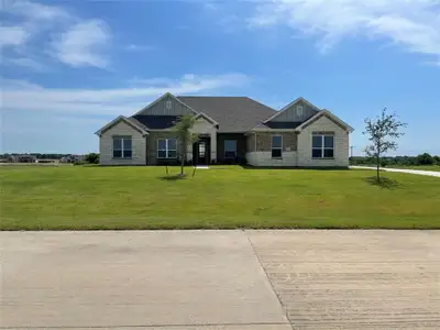New construction Single-Family house 211 Marie Ln, Waxahachie, TX 75167 plan Stockyard - image