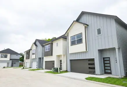 New construction Single-Family house 708 Savonna, Houston, TX 77076 - image