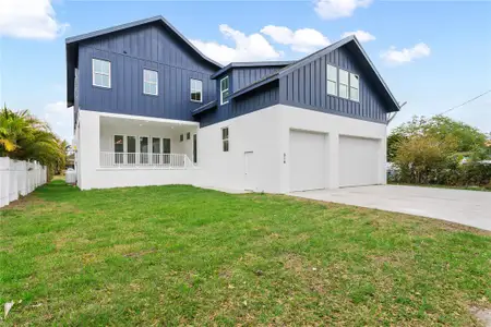 New construction Single-Family house 514 38Th Ave Ne, St. Petersburg, FL 33704 - image