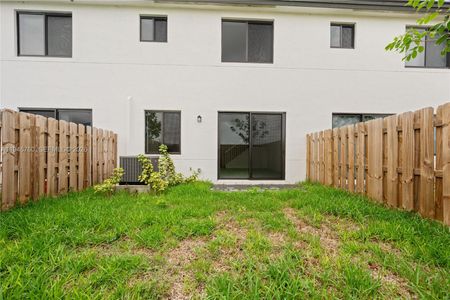 New construction Townhouse house 19114 Sw 345Th Ter, Unit 19114, Florida City, FL 33034 - image 3