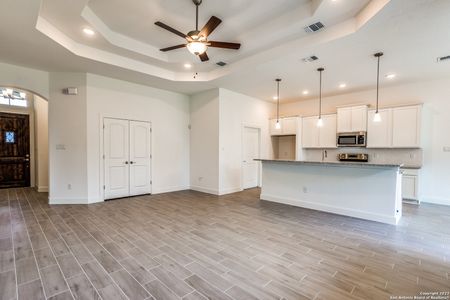 New construction Single-Family house 6862 Comanche Cougar, San Antonio, TX 78233 null- photo 6 6