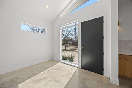 New construction Single-Family house 106 W Croslin St, Unit 1, Austin, TX 78752 - image 15