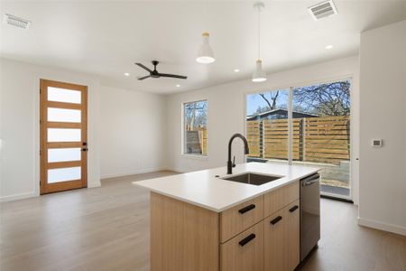 New construction Single-Family house 2912 Pecan Springs Rd, Austin, TX 78723 null- photo 24 24