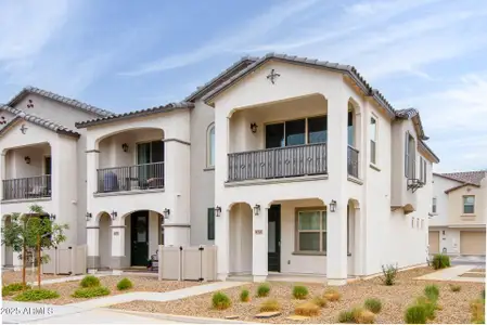 New construction Townhouse house 4063 E Amoroso Dr, Gilbert, AZ 85296 - image