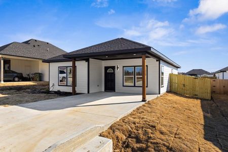 New construction Single-Family house 303 Paschall Blvd, Mabank, TX 75147 - image