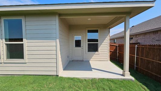 New construction Single-Family house 7717 Tuscarora Dr, Krum, TX 76249 plan NATCHEZ - image