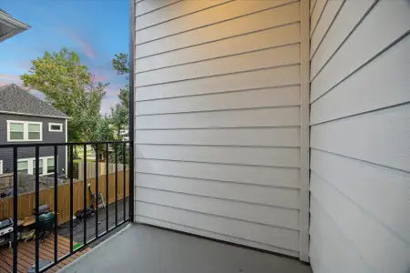 New construction Single-Family house 812 Thornton St, Unit F, Houston, TX 77018 - image 4