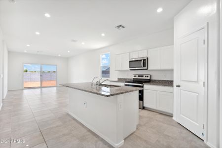 New construction Single-Family house 1345 S Vista Ave, Florence, AZ 85132 null- photo 5 5