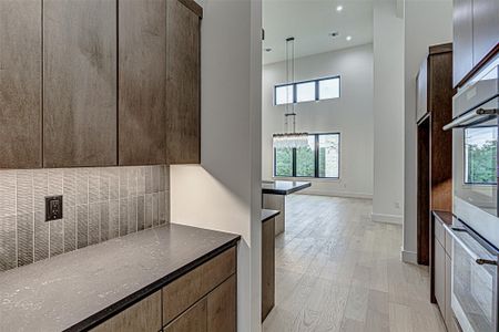 New construction Single-Family house 101 Manciano Dr, Horseshoe Bay, TX 78657 - image 12