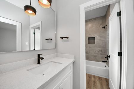 New construction Single-Family house 5808 Francis Oak Pl, Houston, TX 77091 - image