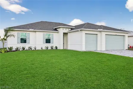 New construction Single-Family house 622 Sw 30Th Ter, Cape Coral, FL 33914 plan The Paradise Cove III - image
