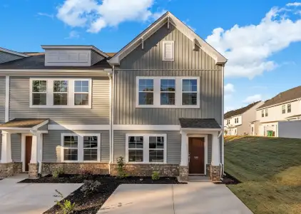 New construction Single-Family house 500 Fernleigh Trl, Taylors, SC 29687 plan Laurens - image
