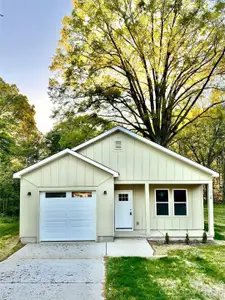 New construction Single-Family house 1019 N Ransom St, Gastonia, NC 28052 - image