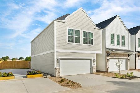 New construction Single-Family house 11303 Stonework Grove Lane, Houston, TX 77076 - photo 1 1