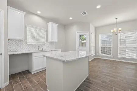 New construction Single-Family house 516 Emerald Thicket, Huffman, TX 77336 - image 6
