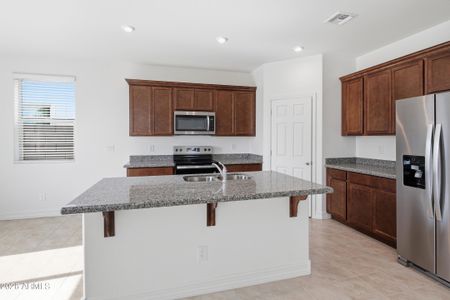 New construction Single-Family house 7411 W Rose Ln, Glendale, AZ 85303 plan Seneca - image 8