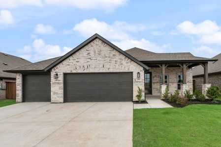 New construction Single-Family house 261 Coronado Ct, Granbury, TX 76048 plan Concept 1849 - image