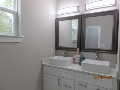 New construction Single-Family house 1505 Division St, Commerce, TX 75428 - image