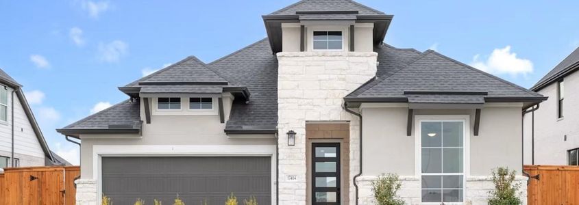 New construction Single-Family house 32151 Sky Branch Dr, Fulshear, TX 77441 plan Falcon - image