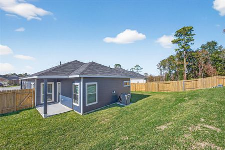 New construction Single-Family house 24718 Windward Birch Way Ct, Houston, TX 77336 - image 16