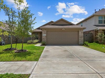 New construction Single-Family house 9043 Estes Lakes Dr, Baytown, TX 77521 Windhaven- photo 0