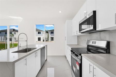 New construction Townhouse house 22516 Sw 124 Ct, Unit A, Miami, FL 33170 null- photo 9 9