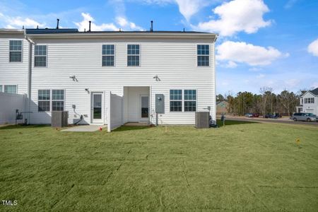 New construction Townhouse house 494 David Hill Dr, Sanford, NC 27330 MAYWOOD - EXPRESS- photo 37 37