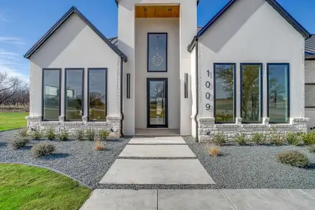 New construction Single-Family house 1009 Genoa Dr, Weatherford, TX 76087 - image