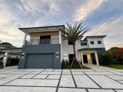 New construction Single-Family house 6401 Sw 84Th St, Miami, FL 33143 - photo 0