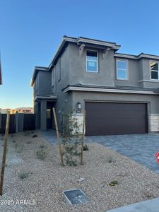 New construction Townhouse house 21052 N 58Th Wy, Phoenix, AZ 85054 - photo 0