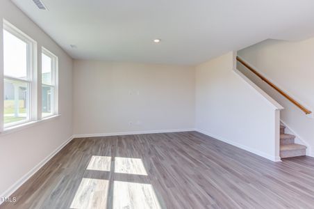 New construction Single-Family house 121 Barn Door Dr, Lillington, NC 27546 Poppy - photo 7 7