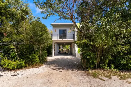 New construction Single-Family house 20 Coral Dr, Key Largo, FL 33037 - image