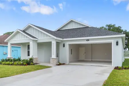 New construction Single-Family house 4545 Fairway Oaks Dr, Mulberry, FL 33860 - image