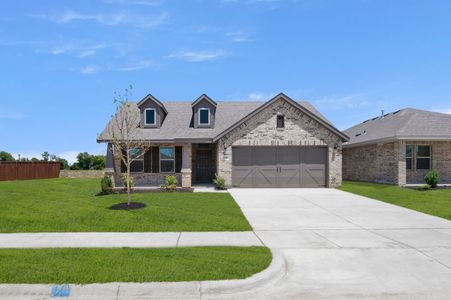 New construction Single-Family house 404 Comanche Dr, Cleburne, TX 76033 plan Lincoln - image