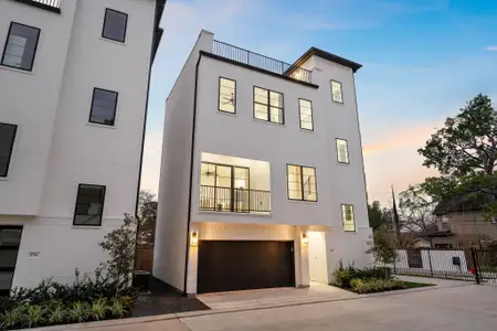 New construction Single-Family house 8708 Ojeman Villas Dr, Houston, TX 77055 - image