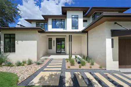 New construction Single-Family house 3629 Peregrine Falcon Dr, Austin, TX 78746 - image