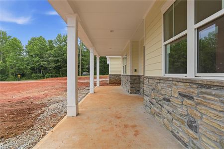 New construction Single-Family house 109 Grove Park Dr, Cornelia, GA 30531 - image