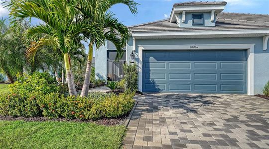 New construction Single-Family house 10016 Lake Wales Cir, Sarasota, FL 34241 - image