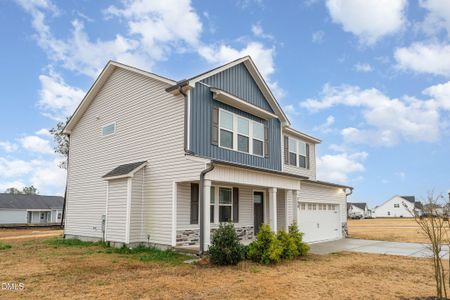 New construction Single-Family house 208 Tuscany Cir, Princeton, NC 27569 - image