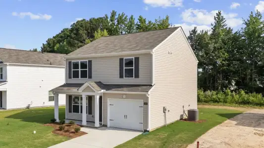 New construction Single-Family house 3814 Dianne Dr Nw, Wilson, NC 27896 plan Brandon - image