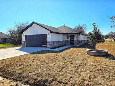 New construction Single-Family house 0 Flying Brg, Gun Barrel City, TX 75156 - image