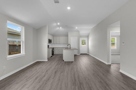 New construction Single-Family house 18737 Loom Dr, Conroe, TX 77306 plan Camellia - image 17
