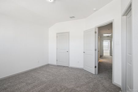 New construction Multi-Family house 12352 Montgomery Frst, San Antonio, TX 78252 - image 17