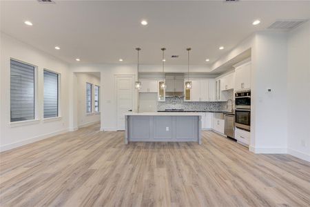 New construction Single-Family house 1224 Wycliffe Dr, Unit B, Houston, TX 77043 null- photo 39 39