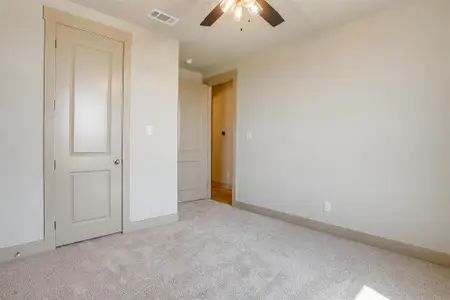 New construction Single-Family house 1941 Kaycee Cir, Midlothian, TX 76065 plan The Avery - image 19