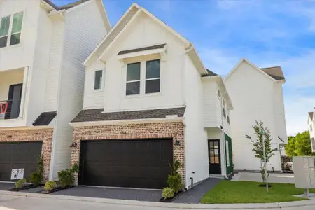 New construction Single-Family house 3911 Willowbend Pt, Houston, TX 77025 - image